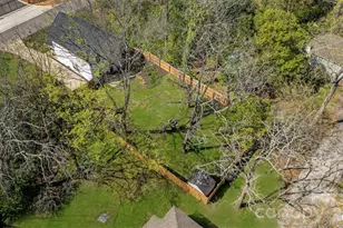 318 N Avon St, Gastonia, NC 28054 - Photo 38