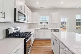 3838 Maxwell Henry Ln NW, Conover, NC 28613 - Photo 18