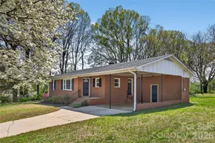 603 N Bost St, Statesville, NC 28677 - Photo 1
