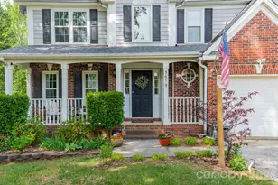 5619 Linda Vista Ln, Charlotte, NC 28216 - Photo 2