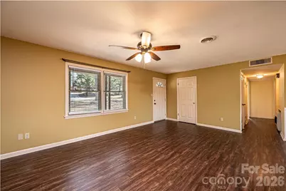 4367 Vine Arbor Drive, Hickory, NC 28602 - Photo 10