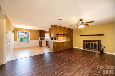 4367 Vine Arbor Drive, Hickory, NC 28602 - Photo 12