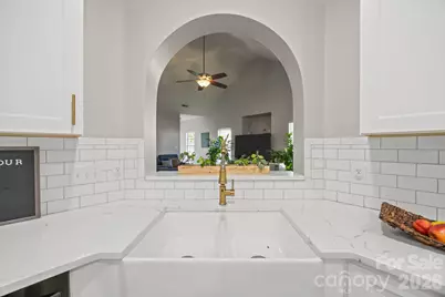 1124 Homestead Glen Boulevard, Charlotte, NC 28214 - Photo 14