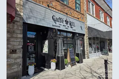 425 N Main Street, Hendersonville, NC 28792 - Photo 1