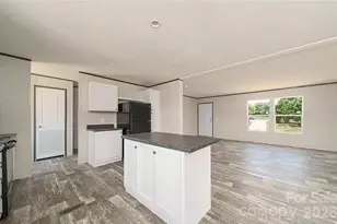 4277 Chinquapin Cir, Lenoir, NC 28645 - Photo 4