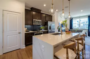 4012 Cue Ct, Charlotte, NC 28205 - Photo 8