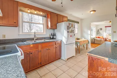 437 Onteora Boulevard, Asheville, NC 28803 - Photo 14
