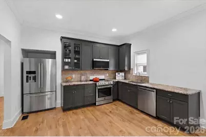 1001 Parkwood Avenue, Charlotte, NC 28205 - Photo 12