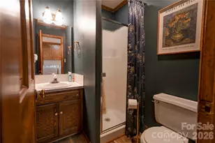 203 Carolina Dr, Cherryville, NC 28021 - Photo 32