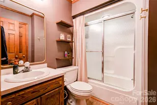 203 Carolina Dr, Cherryville, NC 28021 - Photo 22