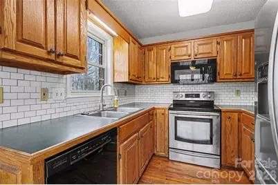 3301 Deal Mill Road, Hudson, NC 28638 - Photo 4