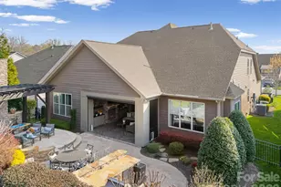 1045 Chippenham Ave, Lancaster, SC 29720 - Photo 2