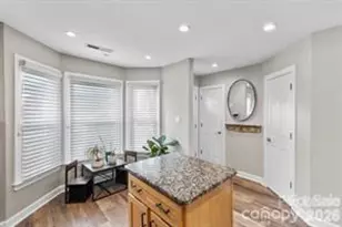 13820 Queens Harbor Rd, Charlotte, NC 28278 - Photo 4