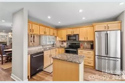 13820 Queens Harbor Road, Charlotte, NC 28278 - Photo 6