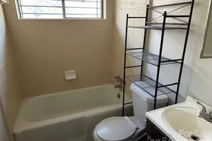 2218 Wilson Ave, Charlotte, NC 28208 - Photo 8