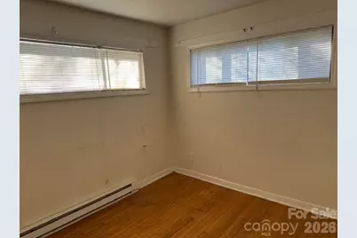 2218 Wilson Avenue, Charlotte, NC 28208 - Photo 10