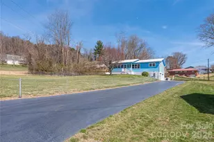 40 Warner Rd, Canton, NC 28716 - Photo 24