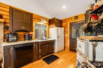 409 Hamlet Drive, Burnsville, NC 28714 - Photo 4