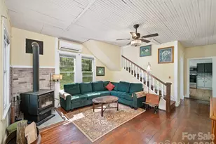 309 Hillside Dr, Burnsville, NC 28714 - Photo 6