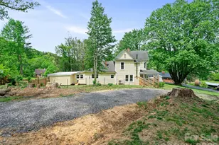 309 Hillside Dr, Burnsville, NC 28714 - Photo 38