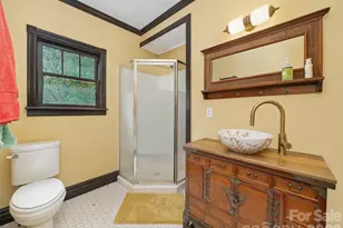 309 Hillside Dr, Burnsville, NC 28714 - Photo 18