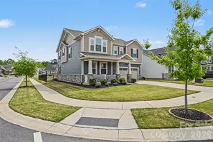 1352 Tollcross Rd, Indian Trail, NC 28079 - Photo 4