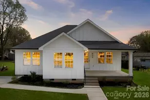 808 3rd St, Kings Mountain, NC 28086 - Photo 2