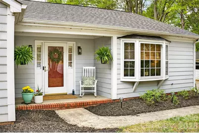 8844 Kirchenbaum Drive, Charlotte, NC 28210 - Photo 4