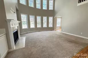 4037 Camrose Crossing Ln, Matthews, NC 28104 - Photo 10