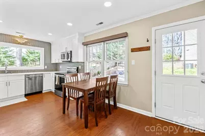 401 Leighton Court, Matthews, NC 28105 - Photo 12