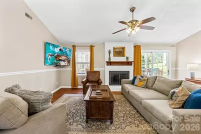 401 Leighton Court, Matthews, NC 28105 - Photo 8