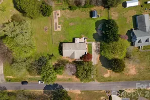 8919 W Meadow Ridge Rd, Fort Mill, SC 29707 - Photo 36