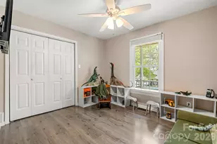 8919 W Meadow Ridge Rd, Fort Mill, SC 29707 - Photo 16