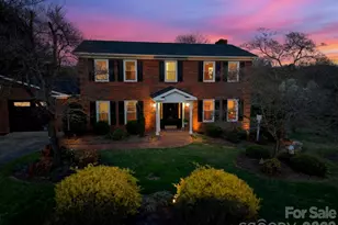 885 Beverly Cir NE, Lenoir, NC 28645 - Photo 4