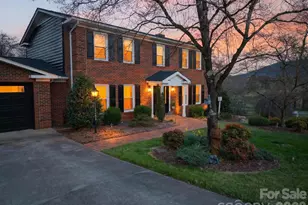 885 Beverly Cir NE, Lenoir, NC 28645 - Photo 1