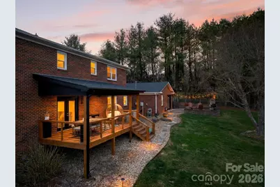 885 Beverly Circle NE, Lenoir, NC 28645 - Photo 2