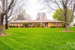 3486 E Main St, Claremont, NC 28610 - Photo 2