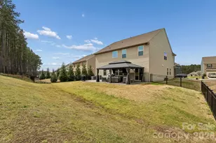 177 Falls Cove Dr, Troutman, NC 28166 - Photo 34