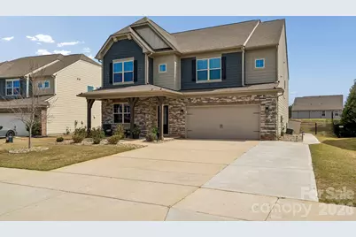 177 Falls Cove Drive, Troutman, NC 28166 - Photo 2