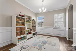 177 Falls Cove Dr, Troutman, NC 28166 - Photo 4