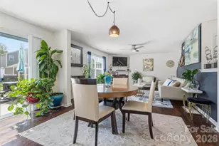 2438 Dewey Creek Ln, Charlotte, NC 28216 - Photo 8