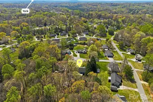 106 Chinaberry Ct, Gastonia, NC 28052 - Photo 36