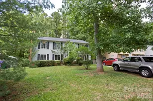 1635 Van Dyke Dr, Charlotte, NC 28213 - Photo 1