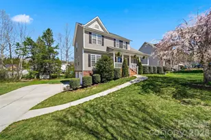 2410 27th Ave Cir NE, Hickory, NC 28601 - Photo 1