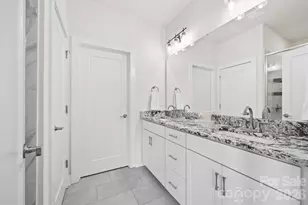 3225 Zenith Ln, Charlotte, NC 28205 - Photo 20