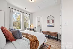 3225 Zenith Ln, Charlotte, NC 28205 - Photo 22