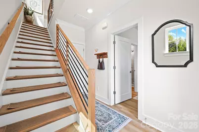 3225 Zenith Lane, Charlotte, NC 28205 - Photo 8