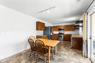 9610 Duxford Ln, Charlotte, NC 28269 - Photo 10