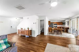 9610 Duxford Ln, Charlotte, NC 28269 - Photo 8