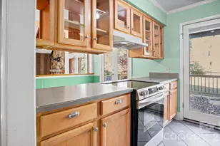 7221 Delta Lake Dr, Charlotte, NC 28215 - Photo 10